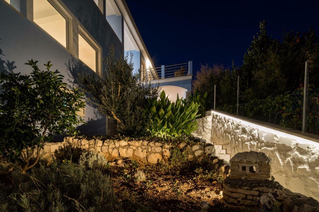Apartments "Villa Antea" Vinišće Exteriér fotografie