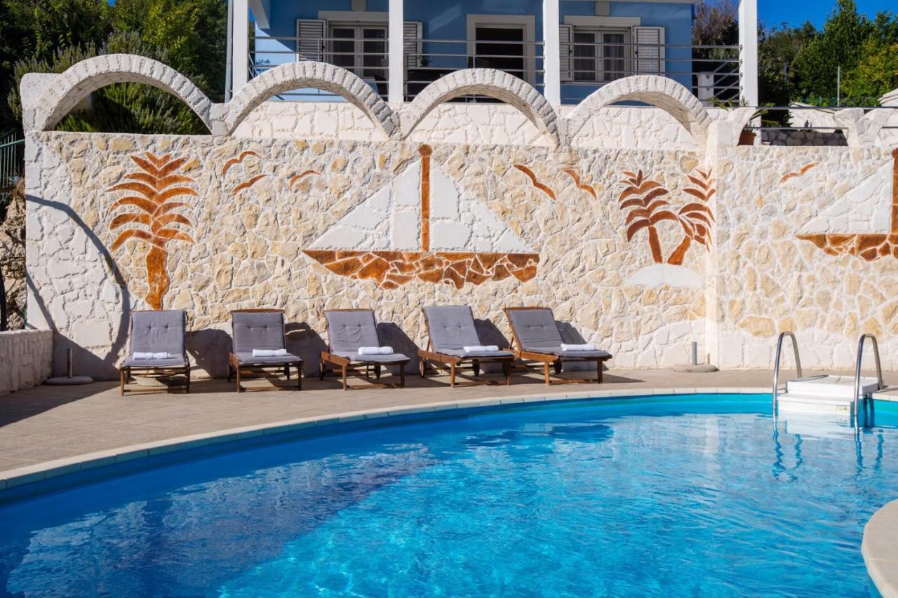Apartments "Villa Antea" Vinišće Exteriér fotografie