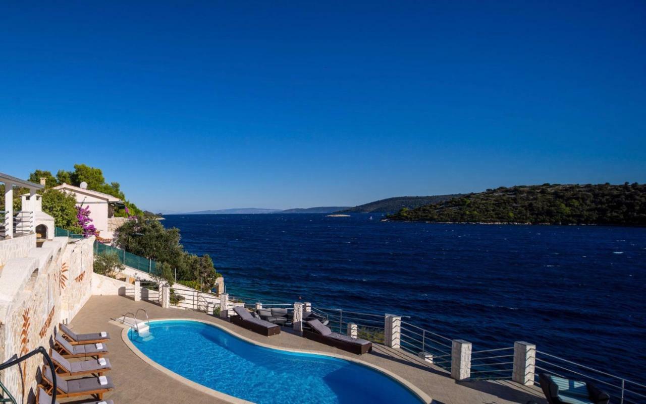 Apartments "Villa Antea" Vinišće Exteriér fotografie