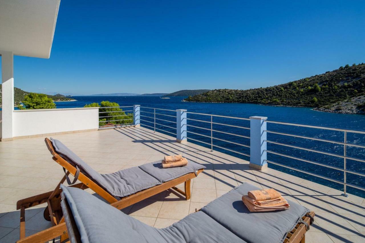 Apartments "Villa Antea" Vinišće Exteriér fotografie