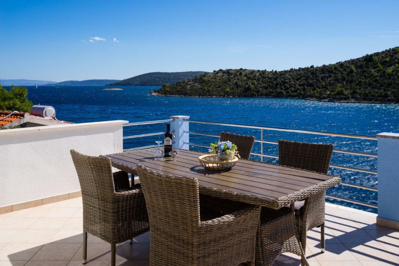 Apartments "Villa Antea" Vinišće Exteriér fotografie