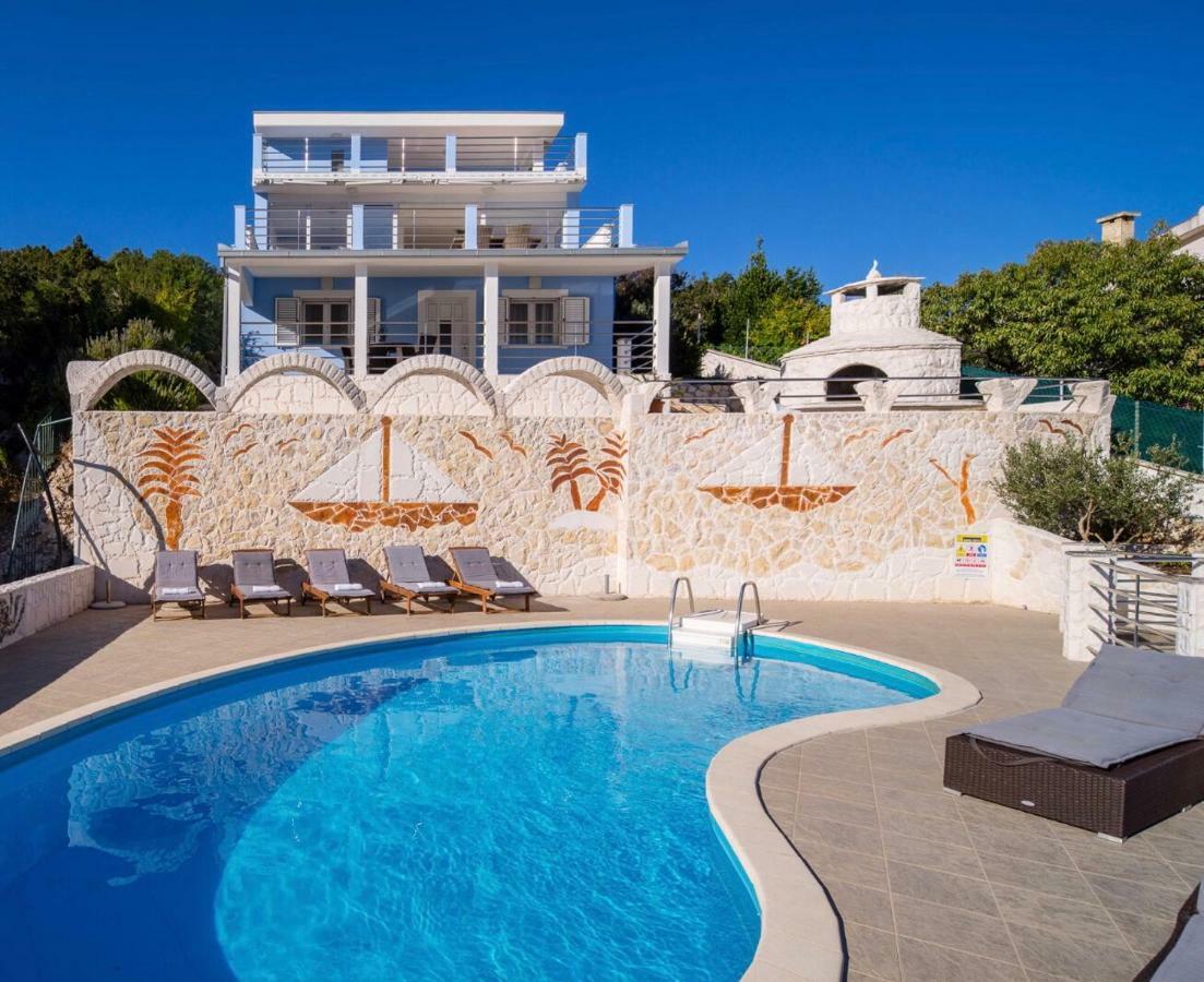 Apartments "Villa Antea" Vinišće Exteriér fotografie